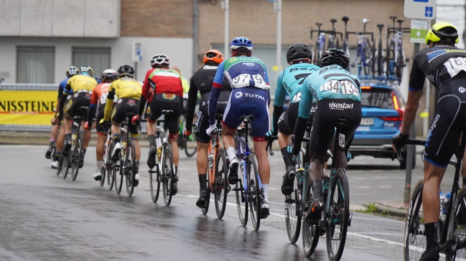 Afzien in de Omloop van het Houtland!