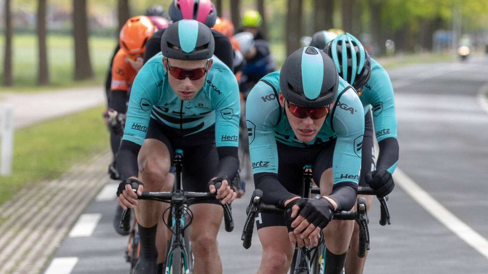Piotr Havik en Martijn Budding naar Riwal Readynez Cycling Team