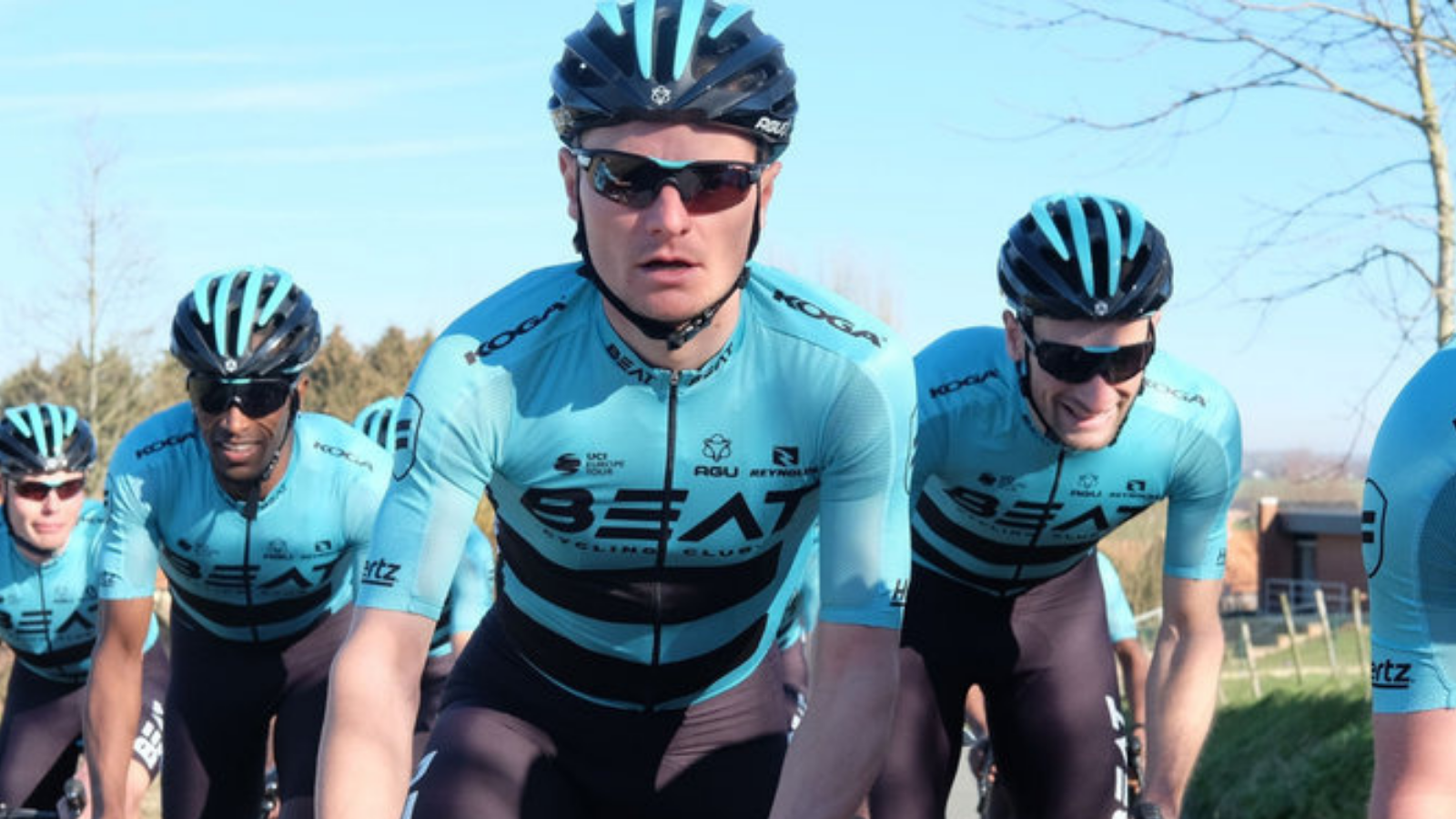 YVES COOLEN: ZOWEL MEZELF ALS DE CLUB AAN MOOIE MOMENTEN HELPEN