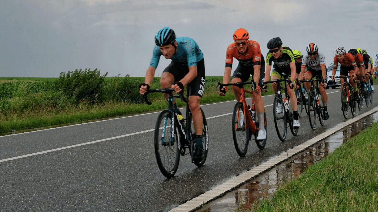 VAAK KRITISCH, MAAR VANDAAG DIK TEVREDEN!