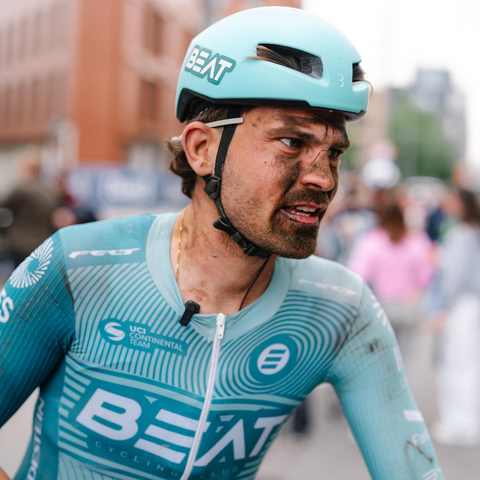 Cycling Tithon aero helm BEAT Edition